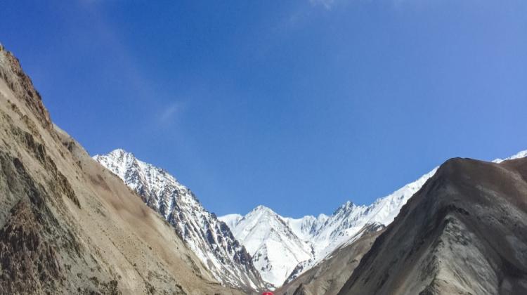 A Complete Guide to Nepal Trekking: Best Trails, Seasons & Travel Tips